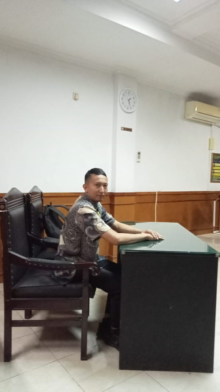 menangani kasus perdata pada tingkat litigasi